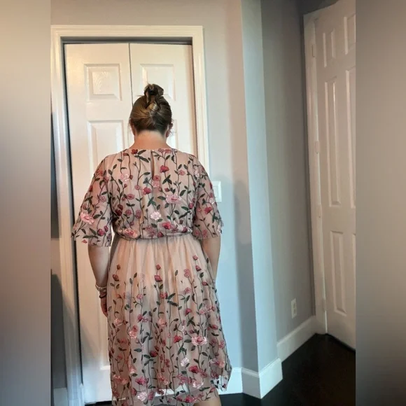 Baltic Born Blush Floral Embroidered Tulle Dress – XL - Picture 6 of 6